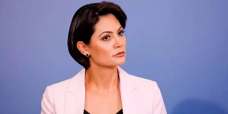 Michelle Bolsonaro não descarta possibilidade de candidatura para o Legislativo