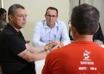 Governador descarta retomar negociações sobre reajuste dos professores da rede pública