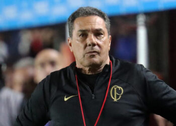 Corinthians surpreende e coloca apenas uma condição para demitir Vanderlei Luxemburgo