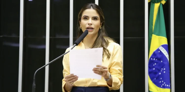 Yandra Moura: “A projeção é que Sergipe passe a ser responsável por cerca de 20% da produção de gás nacional”