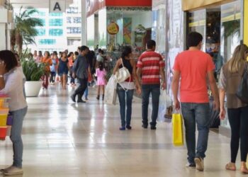 Dia das Mães deve movimentar R$ 33 bilhões no varejo em todo Brasil