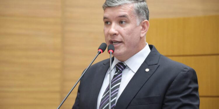 Cristiano Cavalcante comenta ocorrência em Ilha das Flores