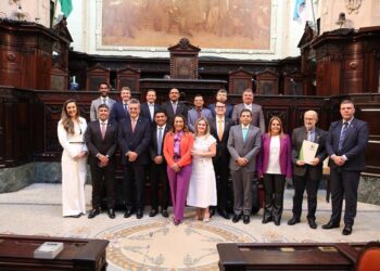 Luciano Pimentel presta contas da viagem que fez ao Rio de Janeiro para reunião da Unale