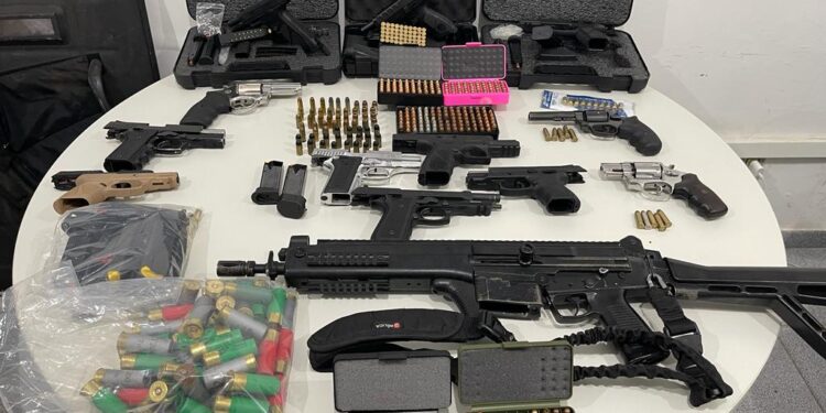Operação Underground: Ação conjunta resulta em apreensão de 14 armas de fogo