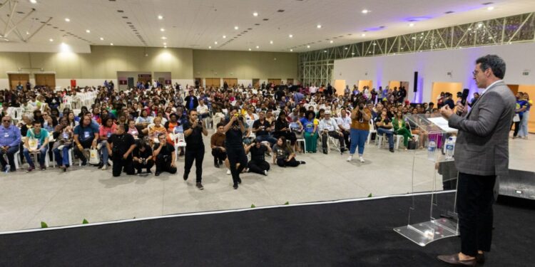 Sergipe abre 8ª Conferência Estadual de Saúde para discutir Políticas Públicas