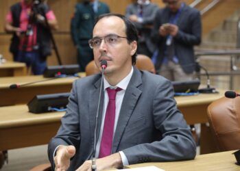 Georgeo cobra mais leitos de UTIs pediátricas para a população