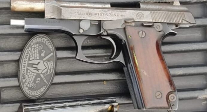 Polícia Militar prende suspeitos de roubos na região do bairro Santa Maria, em Aracaju