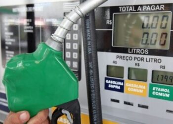 Preços de gasolina, etanol e diesel caem na quarta semana de maio, diz pesquisa