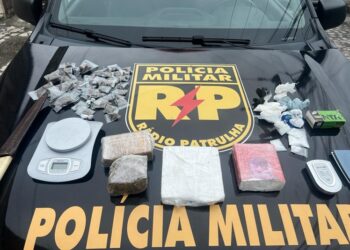 Polícia Militar apreende drogas no Bairro São Conrado, Zona Sul de Aracaju