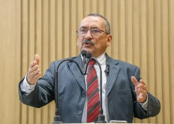 Vereador Cícero volta a cobrar por agilidade nas obras de infraestrutura no Santa Maria