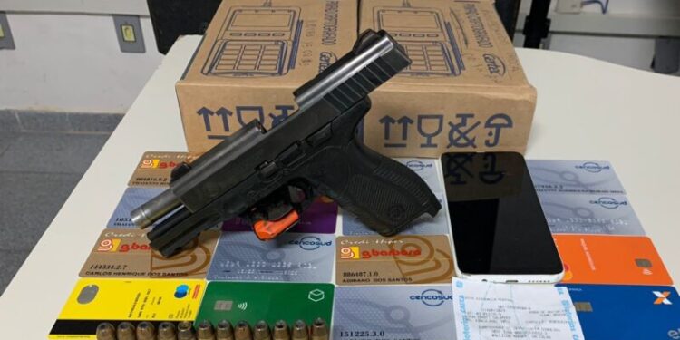 Apreensão de armas ilegais cresce 311% no primeiro quadrimestre