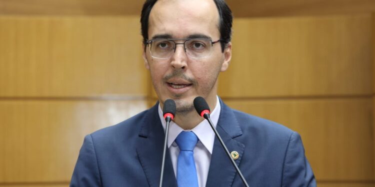 Georgeo Passos lamenta possibilidade de fechamento da Unigel em Sergipe