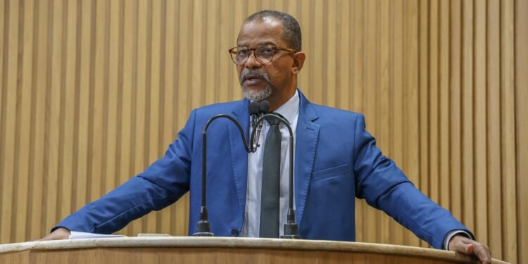 Em discurso, Professor Bittencourt destaca a construção da nova obra de mobilidade urbana na Coroa do Meio