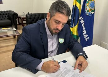 Ricardo Vasconcelos participa da Marcha dos Legislativos e busca recursos para a capital sergipana