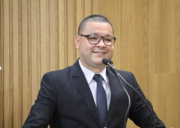 Em reunião na Semfas, Eduardo Lima discute construção de Cras e Casas lares por meio de Emendas Impositivas