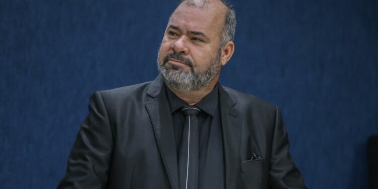 PPP da Iluminação: Isac cobra respostas da administração municipal sobre o requerimento