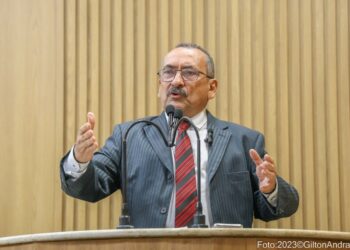 “População do Santa Maria está sofrendo muito por causa das chuvas”, diz Vereador Cícero