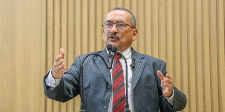 “População do Santa Maria está sofrendo muito por causa das chuvas”, diz Vereador Cícero