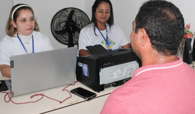 Procon leva serviços para o ‘Sergipe é aqui’ em Estância