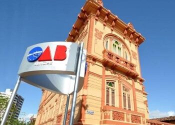 Ex-ministro Carlos Ayres Britto fará palestra em evento festivo da OAB/SE