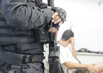 Polícia Civil prende homem por tráfico de drogas e posse de munição no Bairro Soledade, em Aracaju