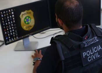 Polícia Civil apreende adolescente investigado por ato infracional de roubo em escola da região central de Aracaju