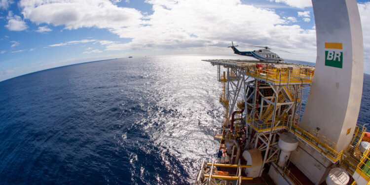 Em março, produção de petróleo em Sergipe aumentou 30,8%
