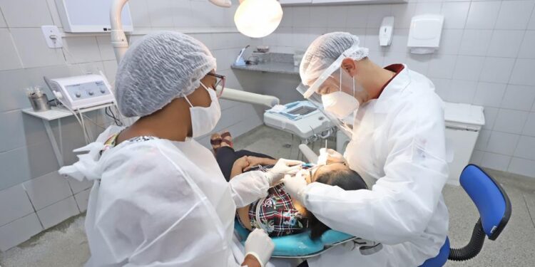 Centro de Especialidades Odontológicas atende em horário estendido e regime de plantão