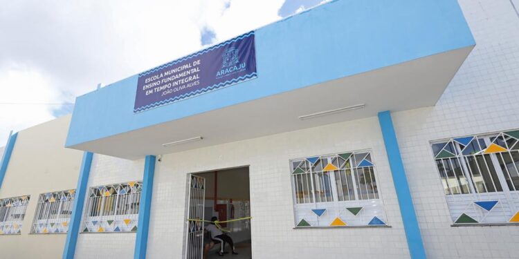 Escolas municipais de tempo integral trabalham o pleno desenvolvimento dos alunos