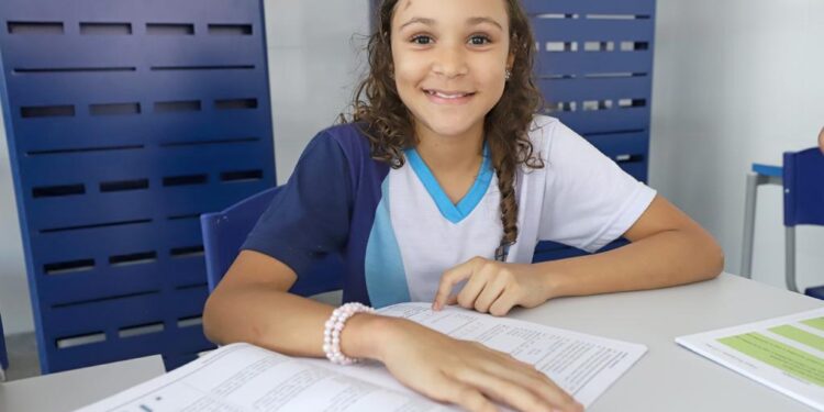 Educaju: programa municipal garante melhoria nos índices de alfabetização de crianças