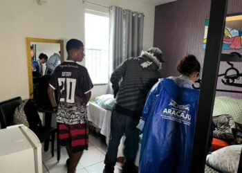 Famílias do Largo da Aparecida são acolhidas por ações intersetoriais da Prefeitura