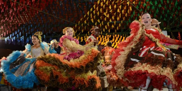 Festejos na Rua São João começam na próxima segunda-feira