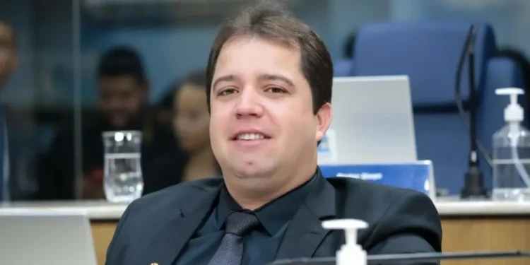 Defesa do vereador José Sávio emite nota e diz que não há qualquer envolvimento ilícito de investigados