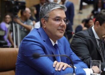 Sérgio Reis reassume Secretaria de Estado em Brasília