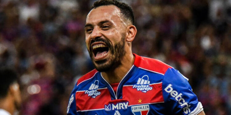 Maior venda da história do Nordeste: Valor da transferência de Moisés ao Cruz Azul ‘choca’ torcida do Fortaleza