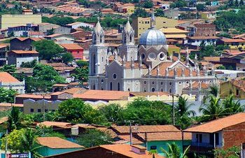 Prefeitura de Canindé exonera todos os cargos comissionados