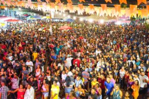 Terceira noite de Festejos Juninos de Socorro reúne multidão no Parque dos Faróis