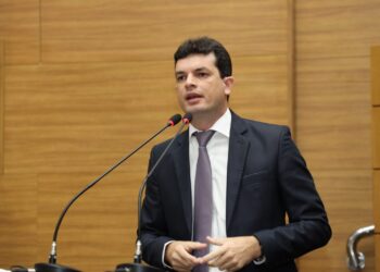 Paulo Junior pede melhoria para o transporte público na região metropolitana de Aracaju