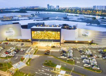 Shoppings RioMar e Jardins funcionam em horário especial no São João
