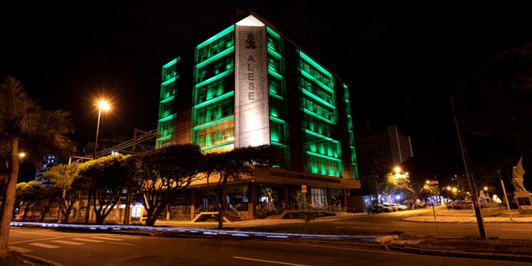 Profissionais da comunicação receberão medalha na Alese