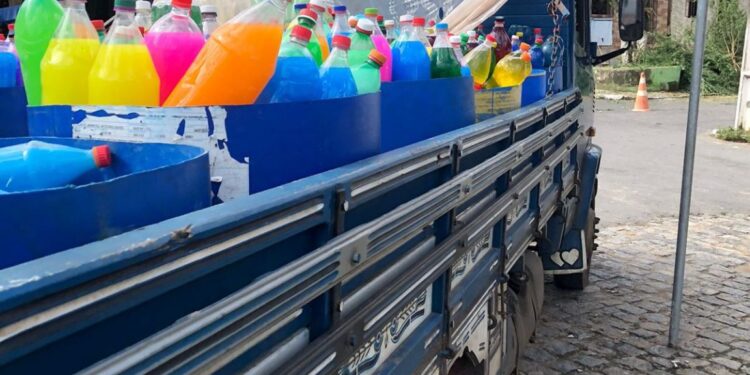 Vigilância Sanitária faz apreensão recorde com produtos e substâncias de limpeza com procedência desconhecida
