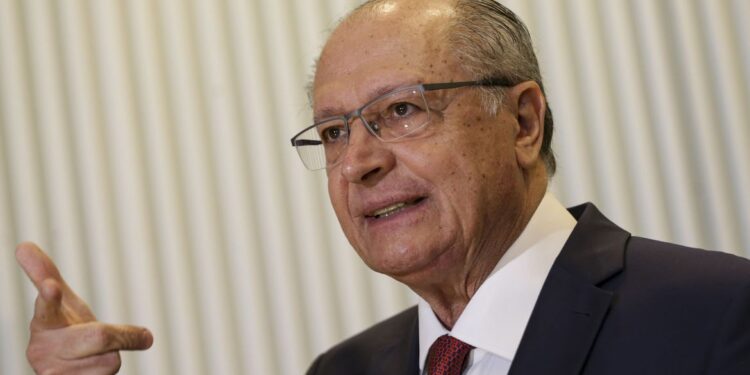 Alckmin: impacto fiscal da taxa de juros é de R$ 190 bilhões