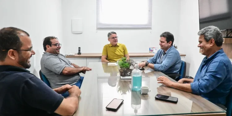 Alessandro reúne novo diretório do MDB em Sergipe e inicia processo de reestruturação ouvindo filiados