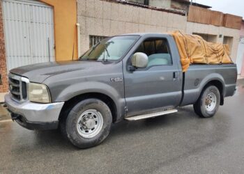 PMSE e Secretaria da Fazenda flagram veículo transportando carga de aguardente sem nota fiscal na cidade de Lagarto