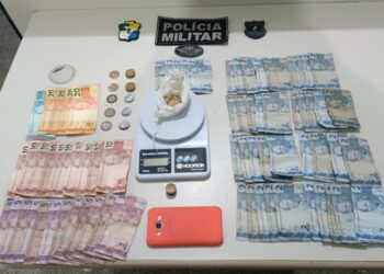 PM prende homem por suspeita de tráfico ilícito de drogas no Centro de Aracaju