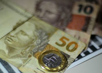 Governo aumenta mínimo existencial de R$ 303 para R$ 600