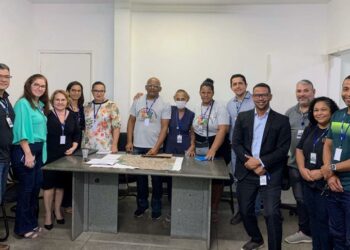 Vereador Sargento Byron intermedeia reunião entre Emurb e representantes do Recanto da Paz