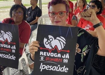 O Ipes não é uma empresa privada, é um patrimônio dos servidores públicos”, defende Sonia Meire em ato