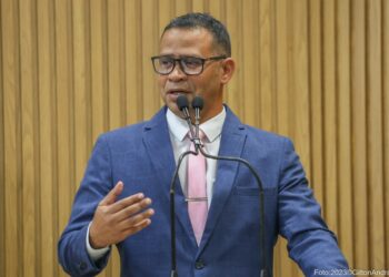 Vereador Byron reforça preocupação com superlotação de hospitais e com a imunização dos aracajuanos