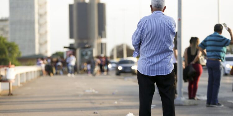 Acordo de cooperação vai fomentar ações em defesa dos idosos